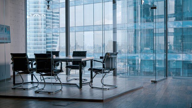Corporate & Sales Office Interior Design - Image 2